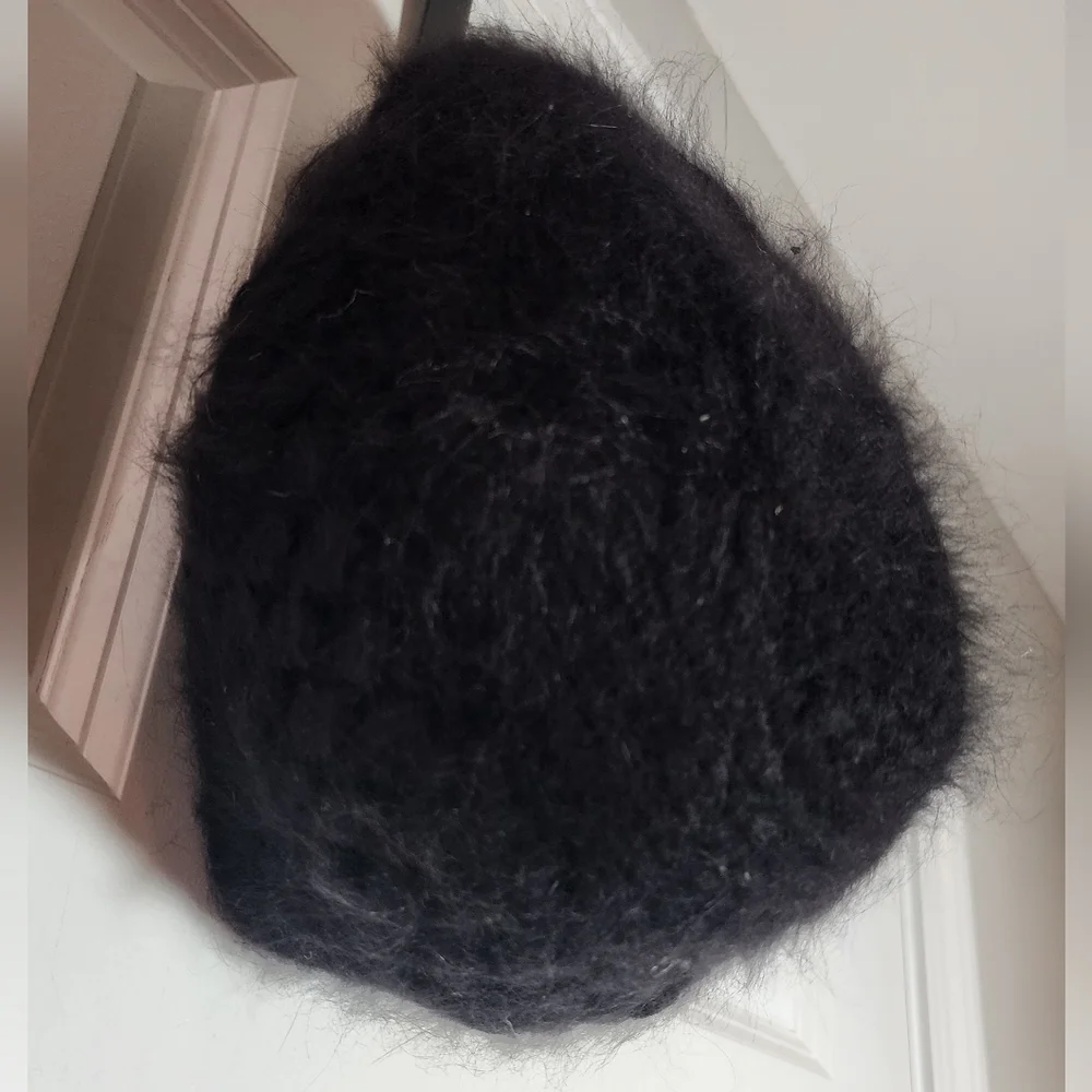 Black Fuzzy Knit Beanie Hat